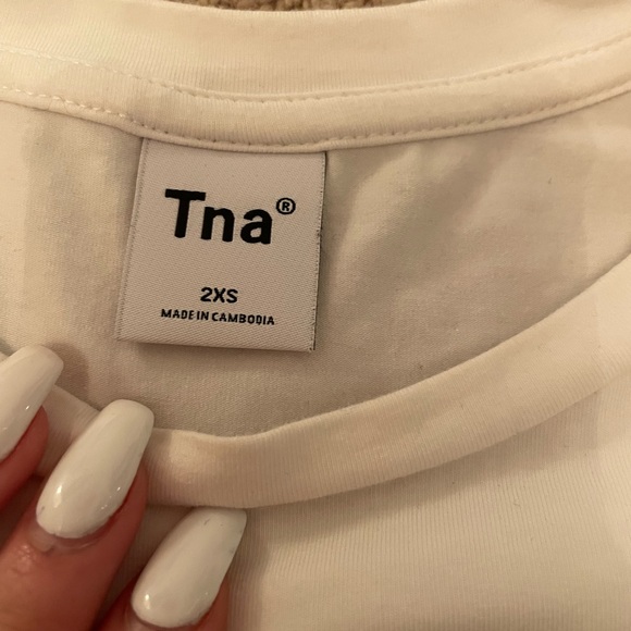 TNA white cropped Tee - Picture 2 of 3